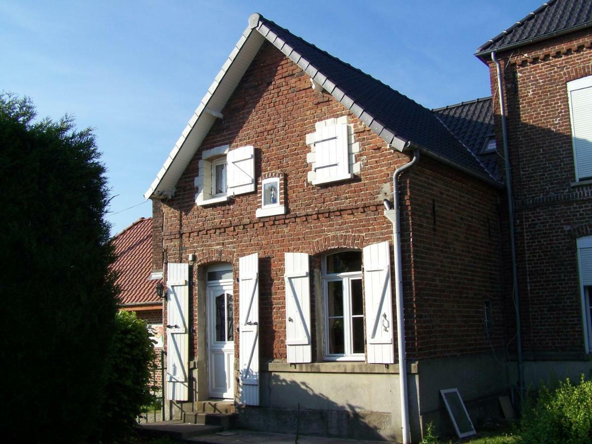 Domaine Jeanne D'Arc Bed & Breakfast Valhuon Exterior photo